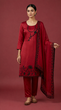SS010 — Crimson Black Bead Floral