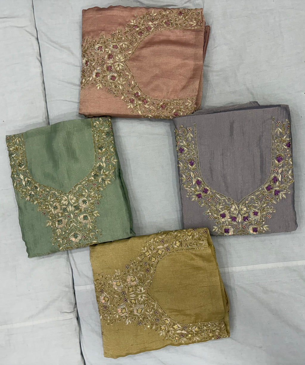 Taneria Fabric 4-Sided Zardozi Embroidered Ladies Unstitched Suit